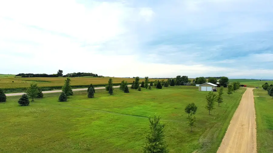 4 Summit Lane, Lake Wilson, MN 56151 - #2