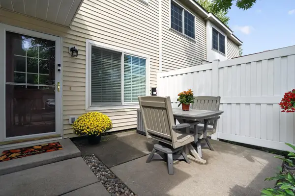 15955 Finch Lane, Apple Valley, MN 55124