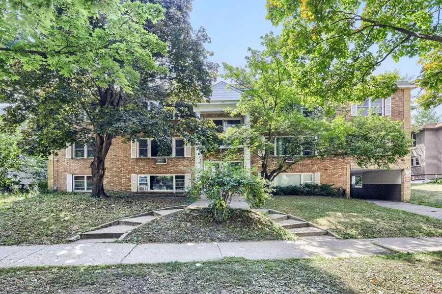 415 Ridgewood Avenue #101, Minneapolis, MN 55403 - #2