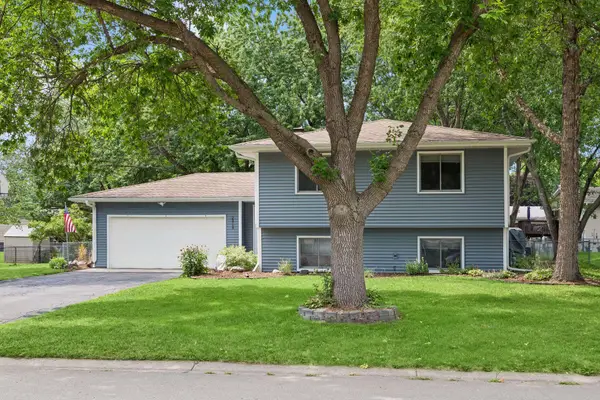 20749 Italy Avenue, Lakeville, MN 55044