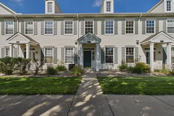 1030 Providence Drive, Shakopee, MN 55379