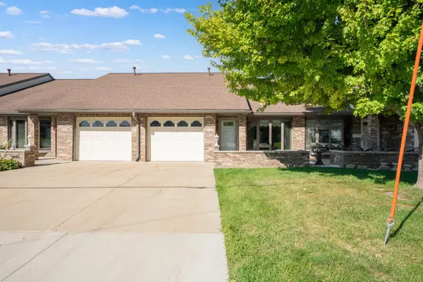 527 1st Avenue Se, Stewartville, MN 55976