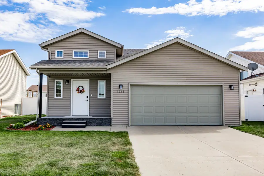 1219 Diversion Drive W, West Fargo, ND 58078 - #2
