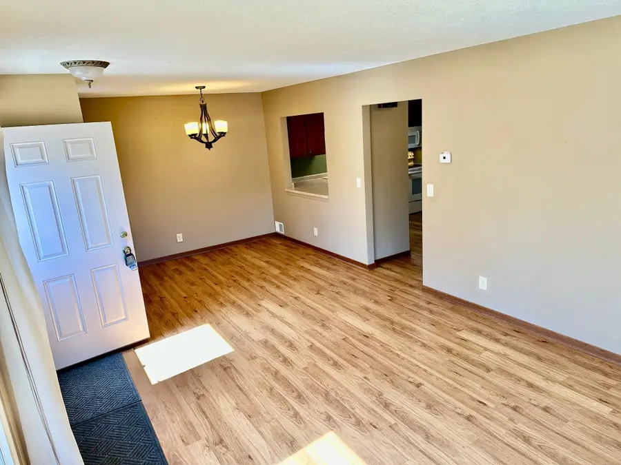 9208 Indian Boulevard S, Cottage Grove, MN 55016 - #2