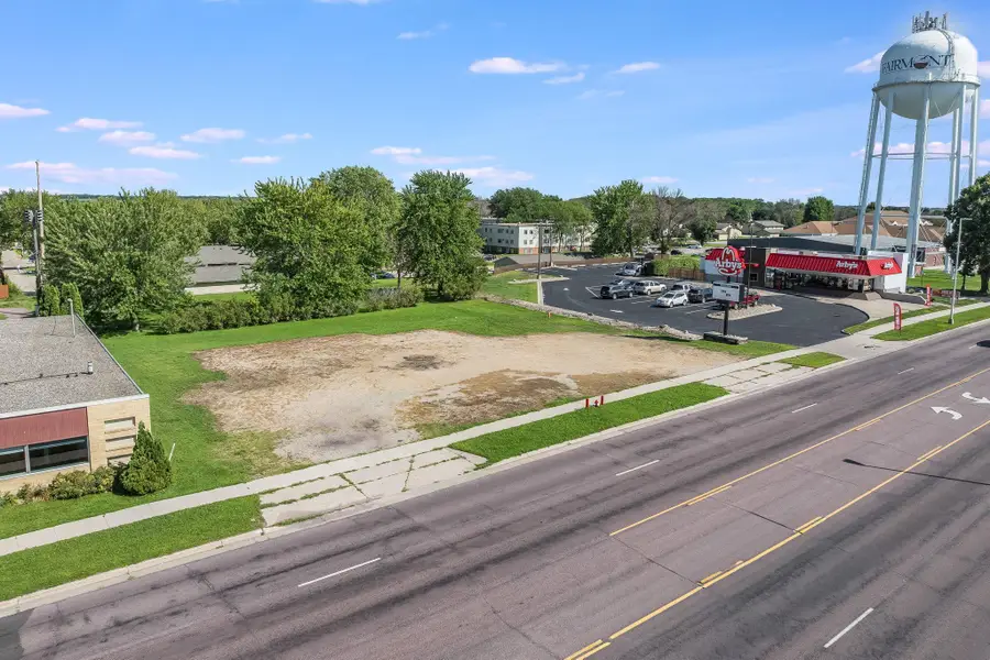 415 S State Street, Fairmont, MN 56031 - #3