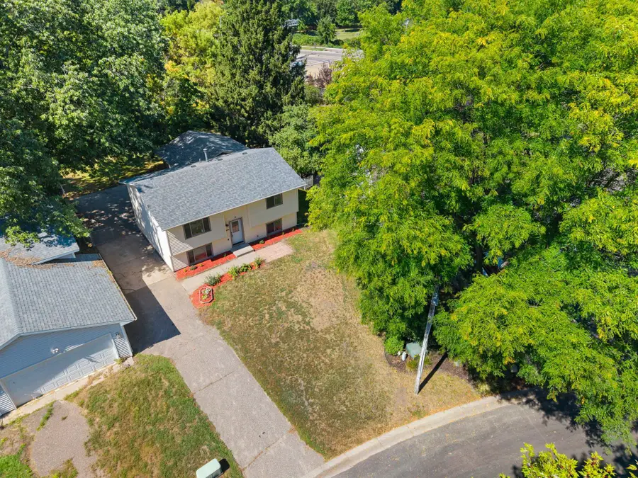 10560 Unity Street Nw, Coon Rapids, MN 55433 - #3