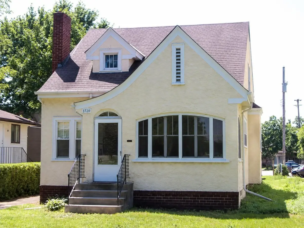 1720 Rollins Avenue Se, Minneapolis, MN 55414 - #1