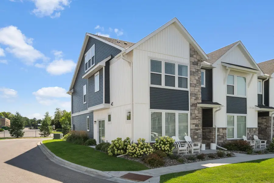 641 E Blossom Circle, Orono, MN 55356 - #2