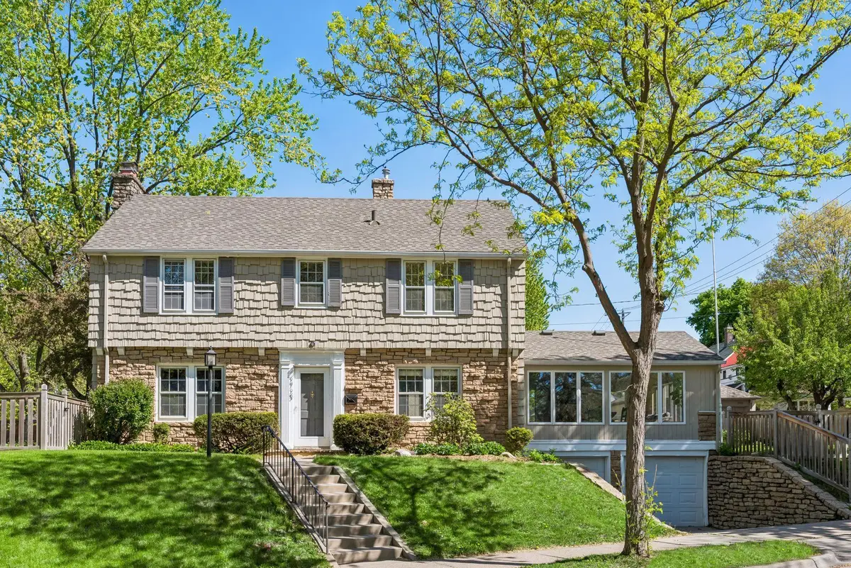 2720 Sunset Boulevard, Minneapolis, MN 55416 - #1