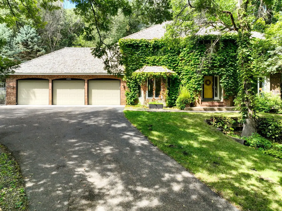 4905 Safari Court S, Eagan, MN 55122 - #1