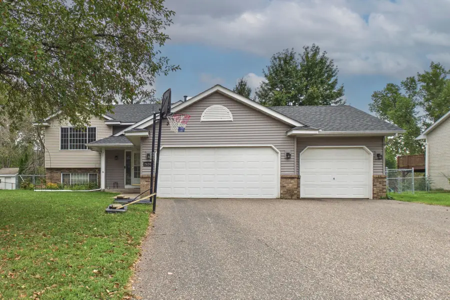 26245 Golden Avenue, Wyoming, MN 55092 - #2