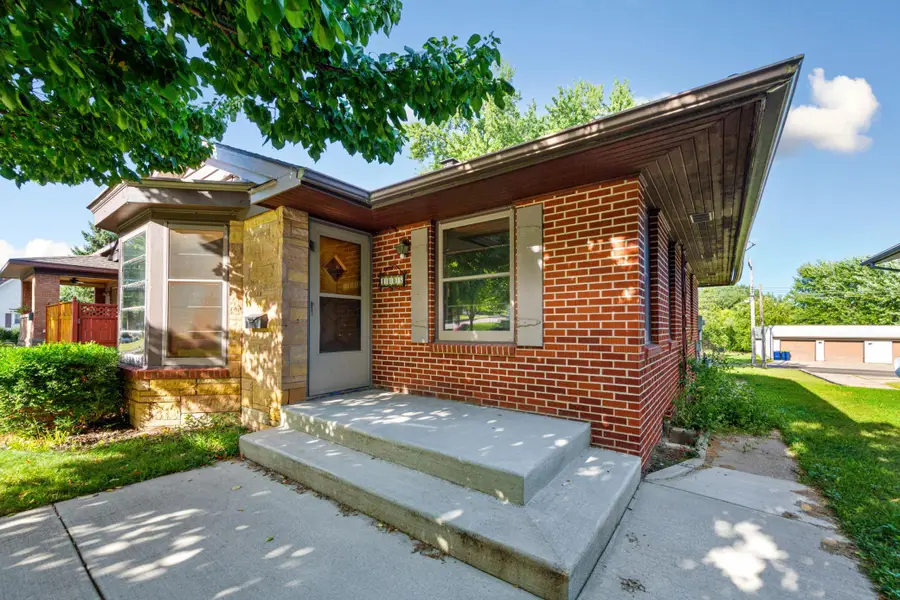 1005 S Minnesota Street, New Ulm, MN 56073 - #3