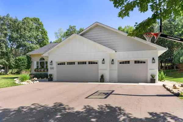 2670 E Rum River Drive S, Cambridge, MN 55008