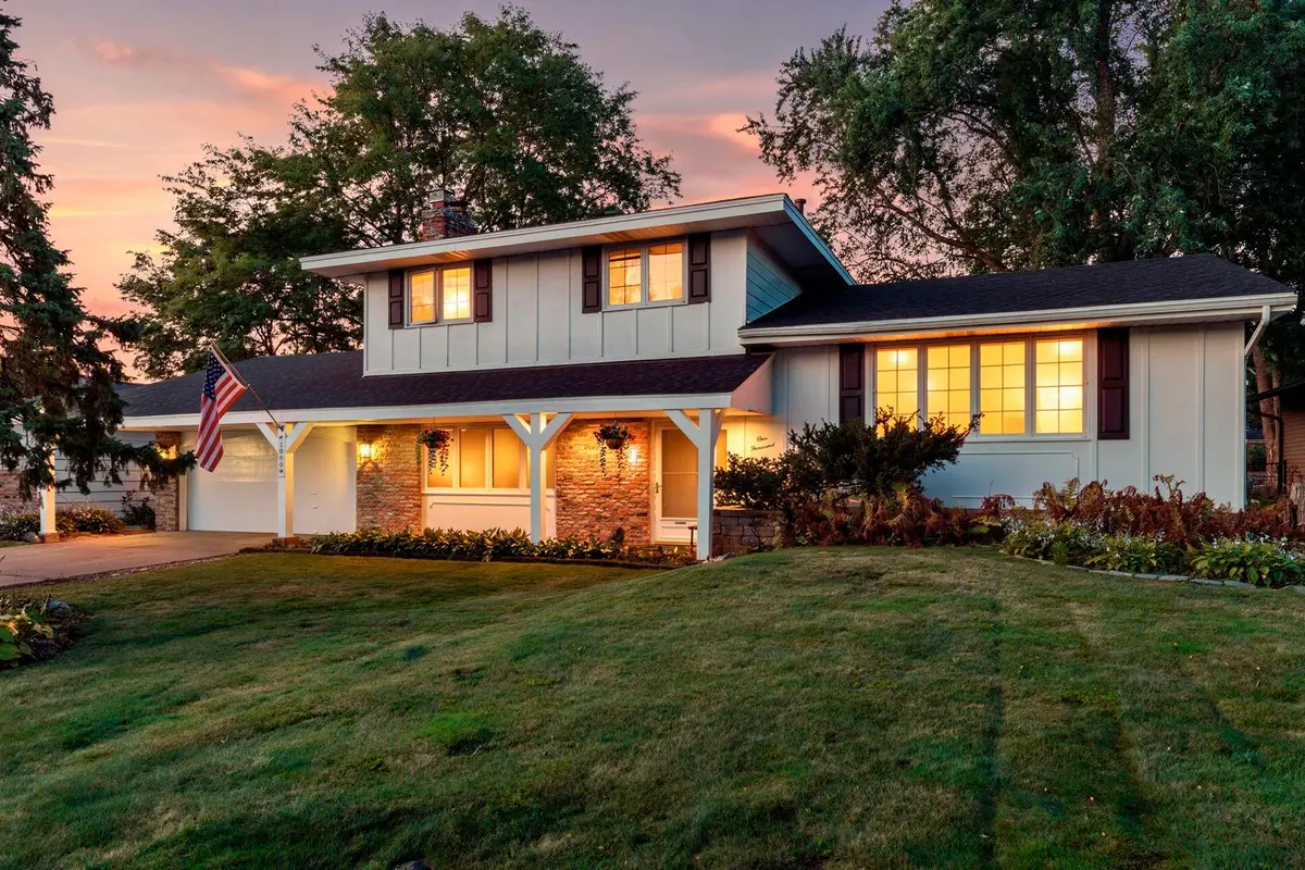 1000 Tiller Lane, Shoreview, MN 55126 - #1