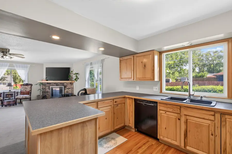 8945 Colfax Avenue S, Bloomington, MN 55420 - #3