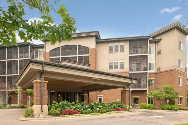 7100 Metro Boulevard #234, Edina, MN 55439
