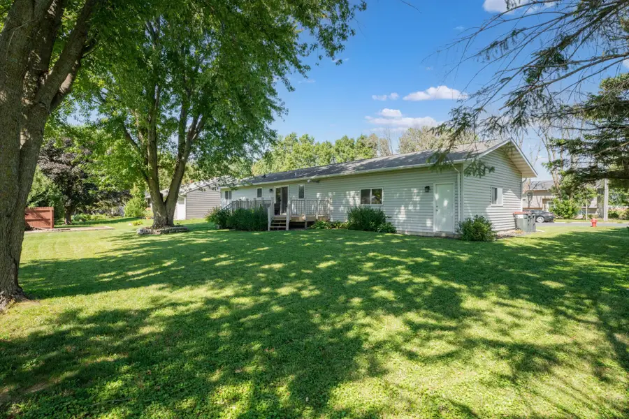 507 5th Street Ne, Hayfield, MN 55940 - #3