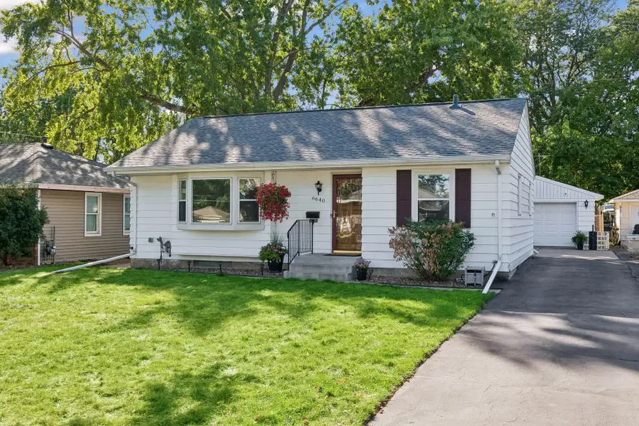 6640 15th Avenue S, Richfield, MN 55423 - #3