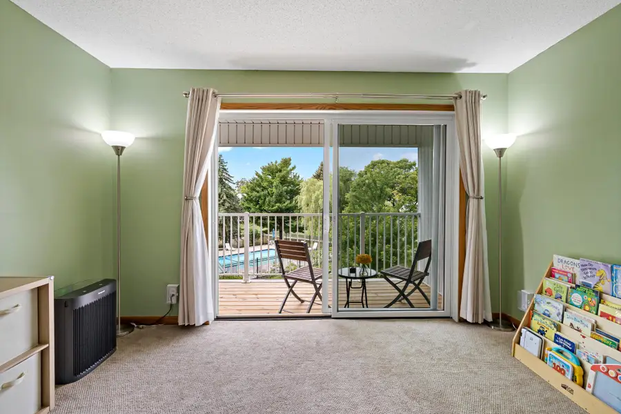 132 Demont Avenue E #325, Little Canada, MN 55117 - #3