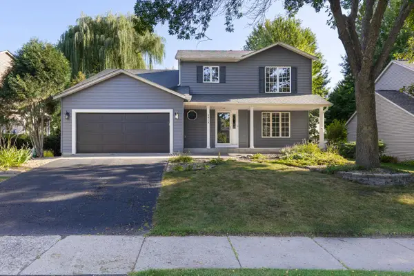 8818 Belvedere Drive, Eden Prairie, MN 55347