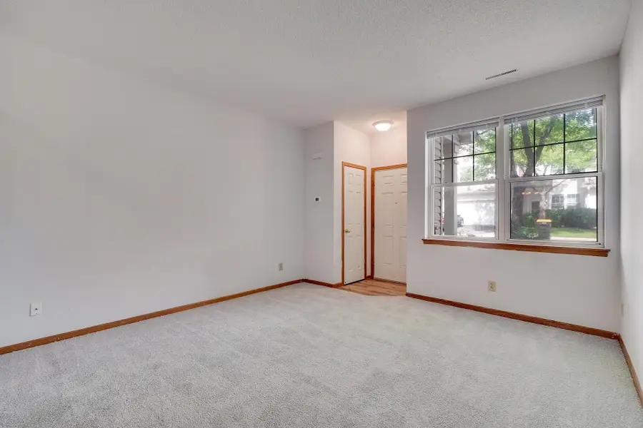 966 Princeton Avenue, Shakopee, MN 55379 - #3