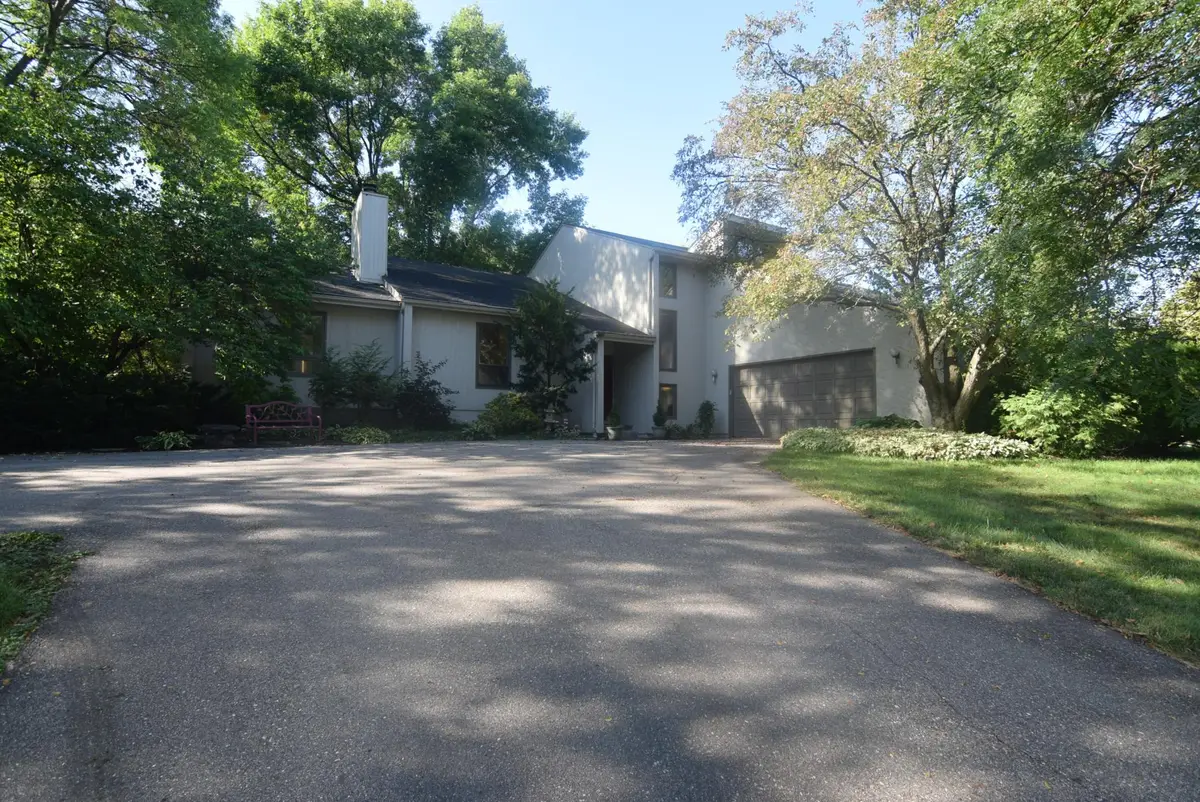 91 S Shannon Drive, Shakopee, MN 55379 - #1