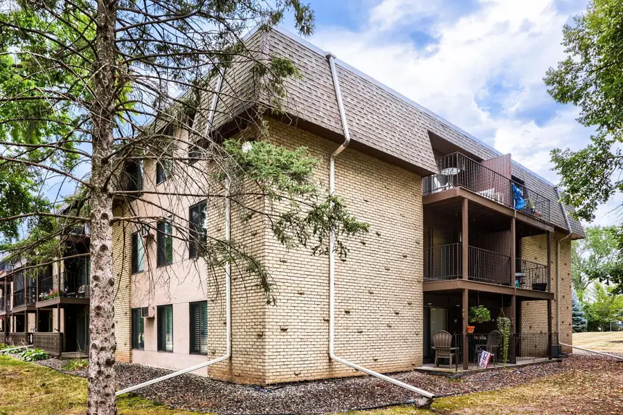 3421 Kent Street #510, Shoreview, MN 55126 - #2