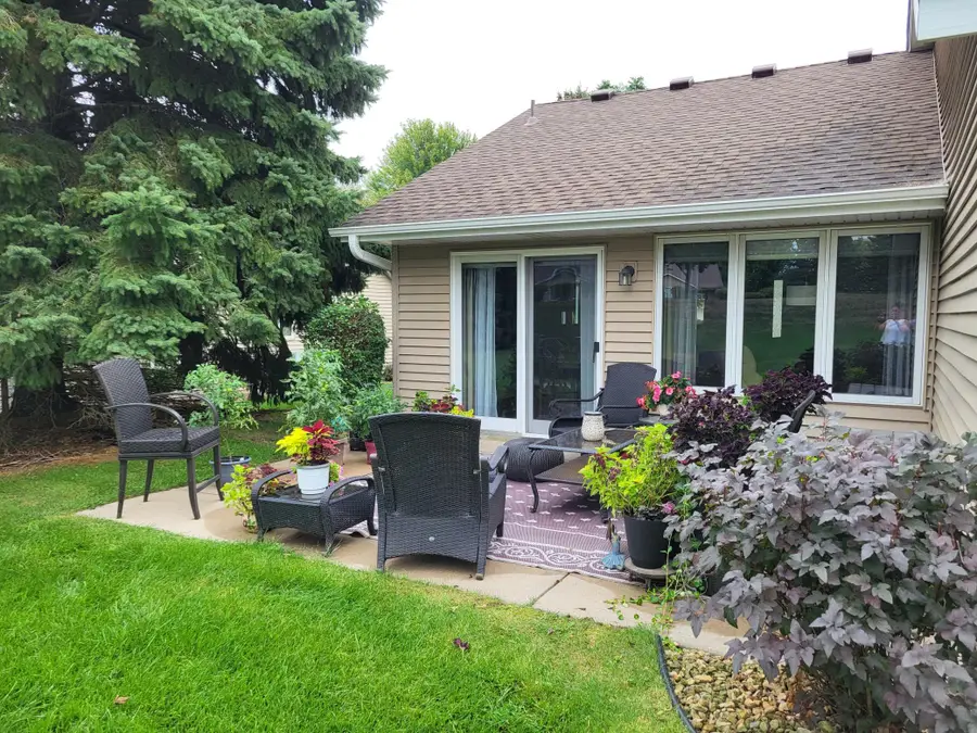 1513 Carleton Drive, Hastings, MN 55033 - #2
