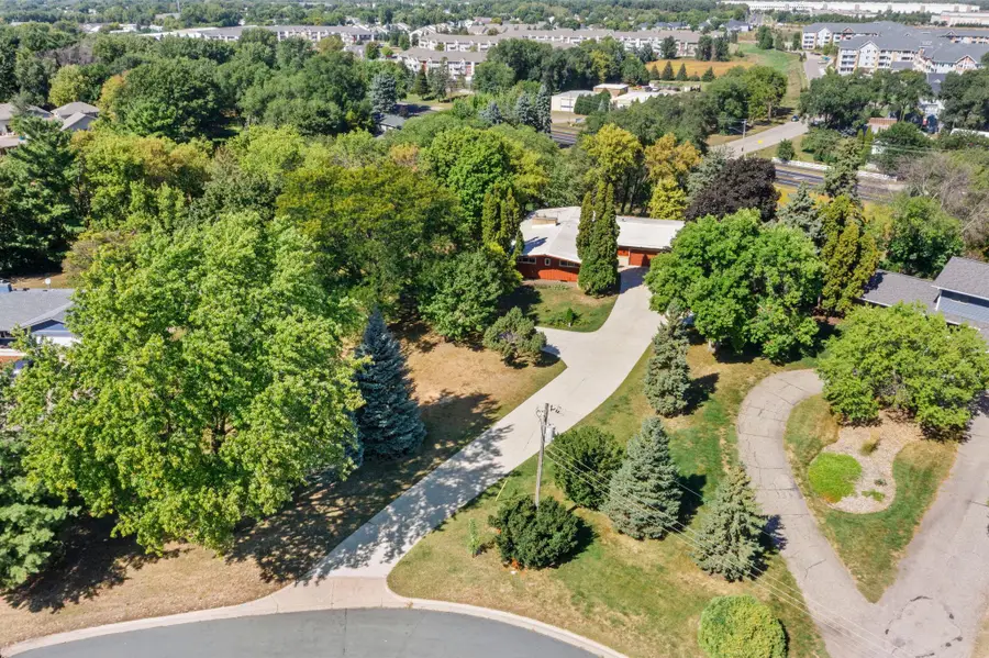 2439 Hauer Trail, Shakopee, MN 55379 - #3