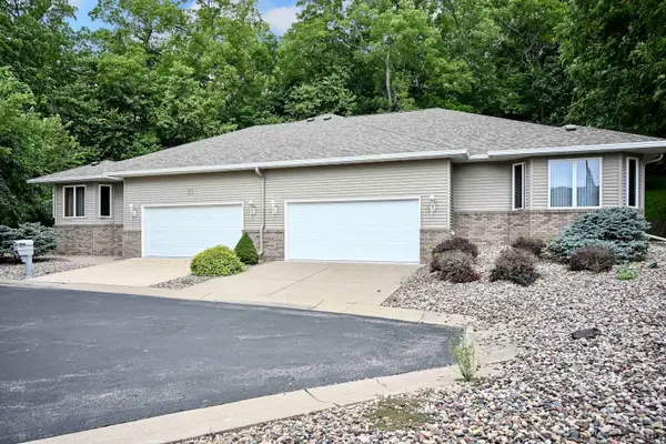 68 Whispering Avenue, Winona, MN 55987