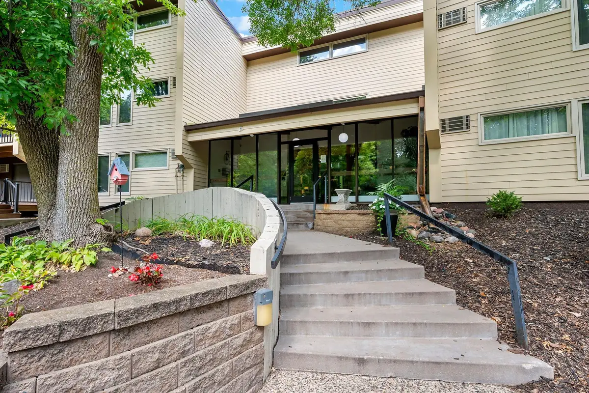 12600 Parkwood Drive #316, Burnsville, MN 55337 - #1