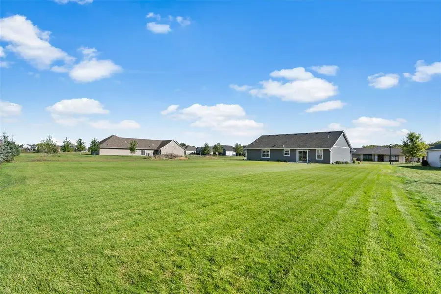 2063 Sandstone Loop N, Sartell, MN 56377 - #2