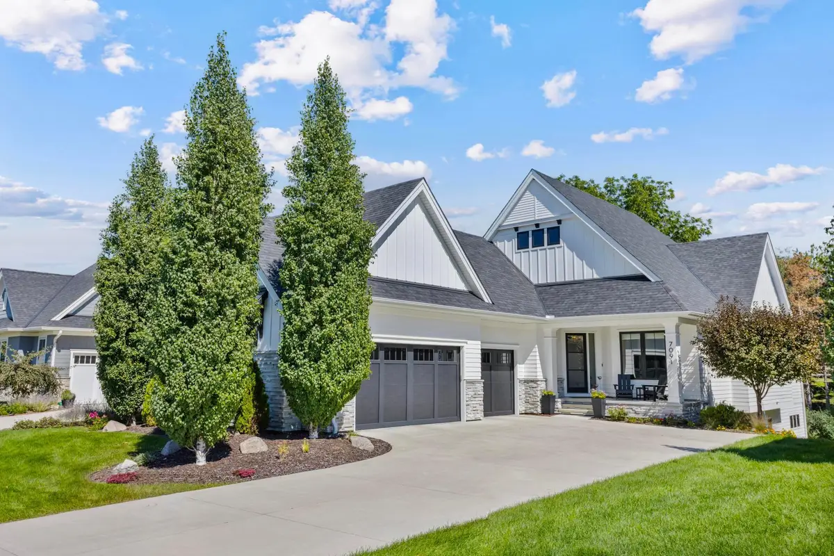 7091 Highland Court, Eden Prairie, MN 55346 - #1