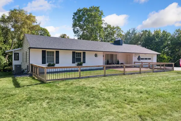 111 Chevy Chase Drive, Wayzata, MN 55391