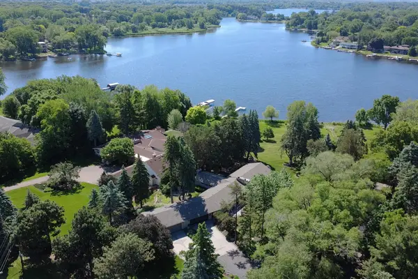 2205 Long Lake Road, New Brighton, MN 55112
