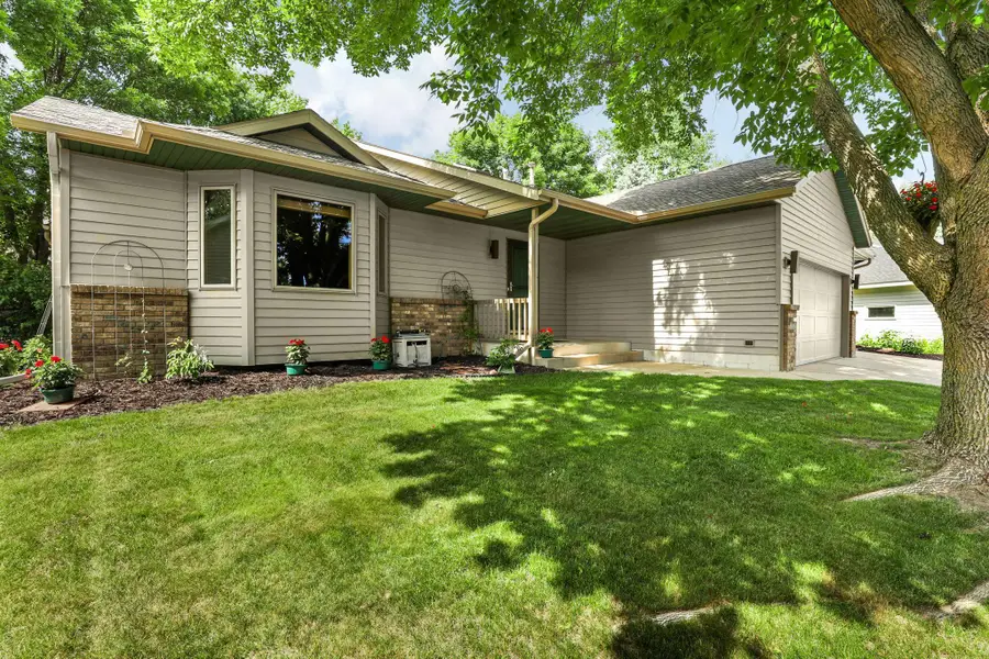 1101 Summit Way, Sauk Rapids, MN 56379 - #2