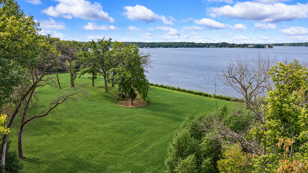 535 Bushaway Road, Wayzata, MN 55391