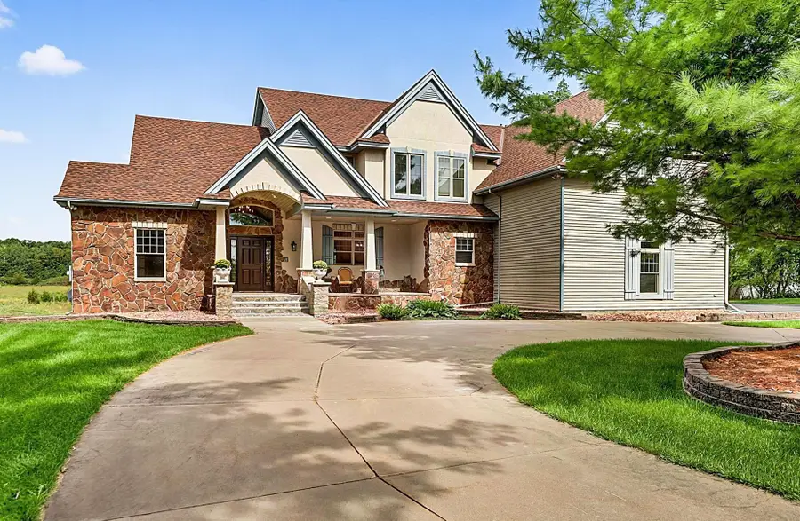 2039 35th Street N, Sartell, MN 56377 - #2