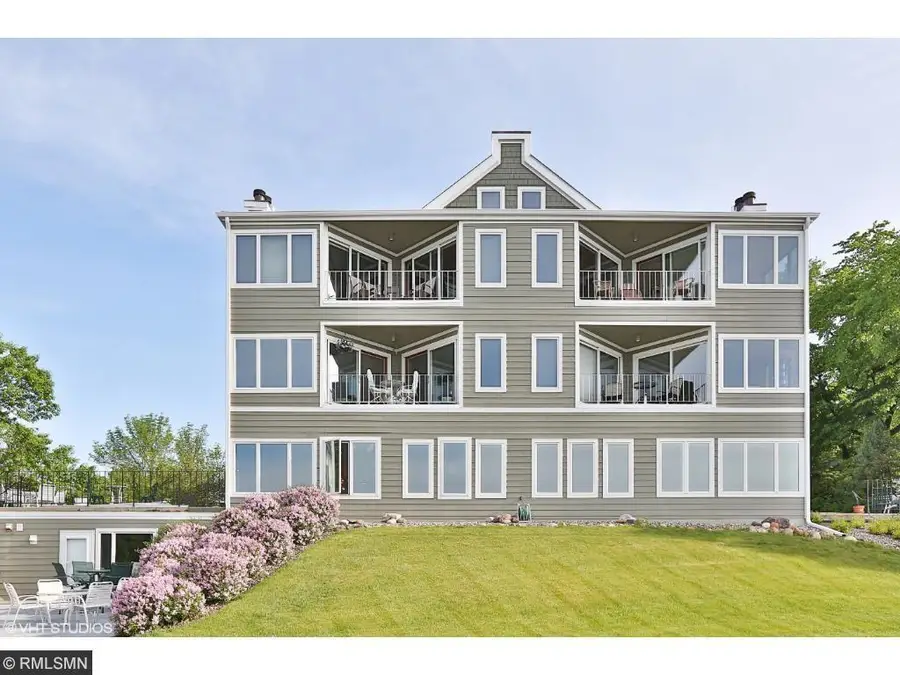 2670 Commerce Boulevard #106, Mound, MN 55364 - #3