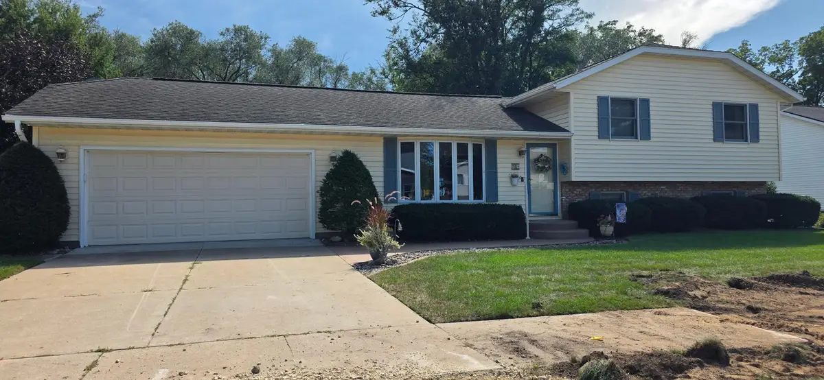 724 Well Street, Onalaska, WI 54650 - #1