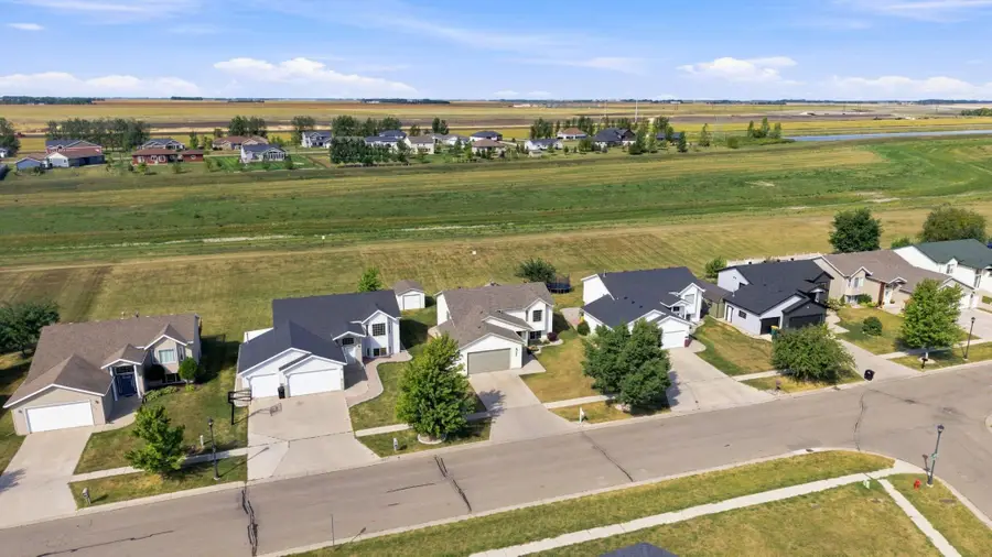 3858 12th Street W, West Fargo, ND 58078 - #2