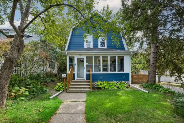 2116 Berkeley Avenue, Saint Paul, MN 55105