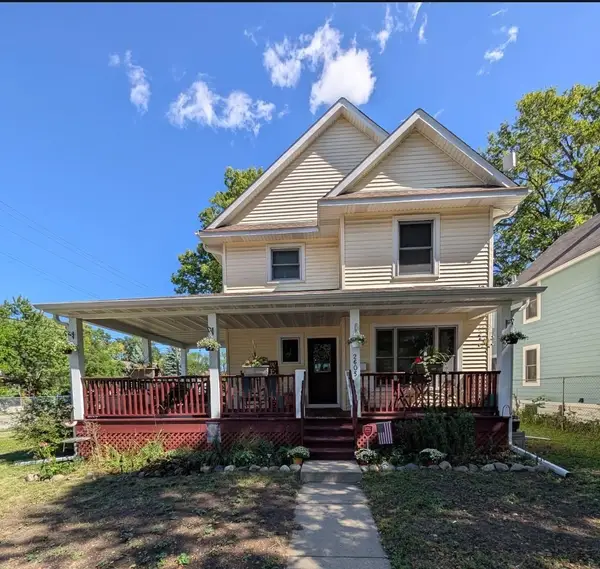 2605 17th Avenue S, Minneapolis, MN 55407