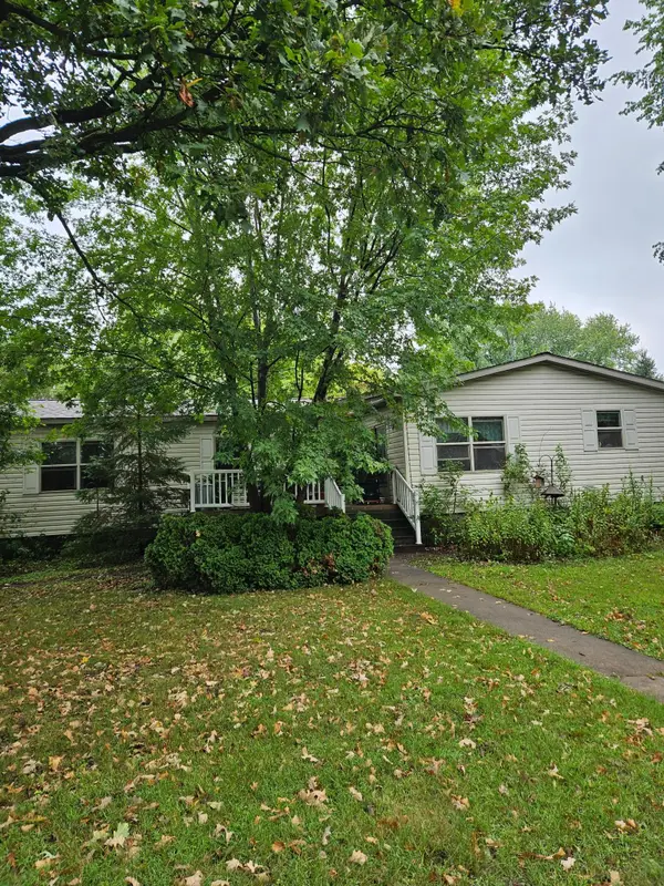 361 8th Avenue, Clear Lake, WI 54005