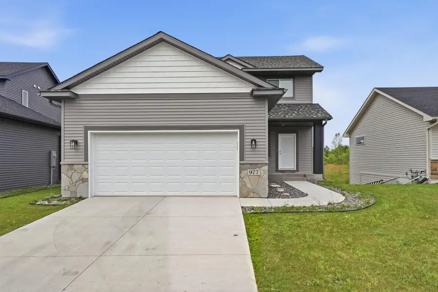 977 45th Avenue Ne, Saint Cloud, MN 56304 - #3