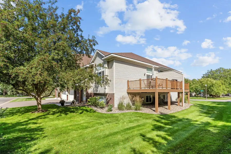 15642 Chasewood Court, Rosemount, MN 55068 - #3