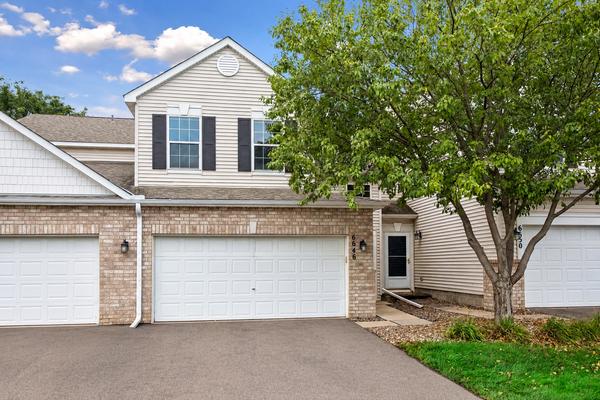 6646 154th Street W, Apple Valley, MN 55124