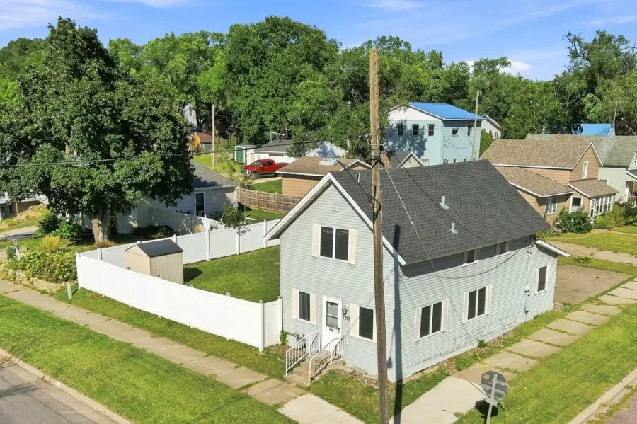 1201 2nd Avenue Nw, Faribault, MN 55021 - #2