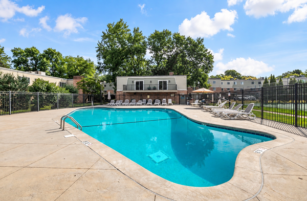 7316 W 22nd Street #305, Saint Louis Park, MN 55426