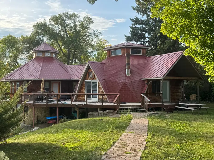 425 N Main Street, Center City, MN 55012 - #2